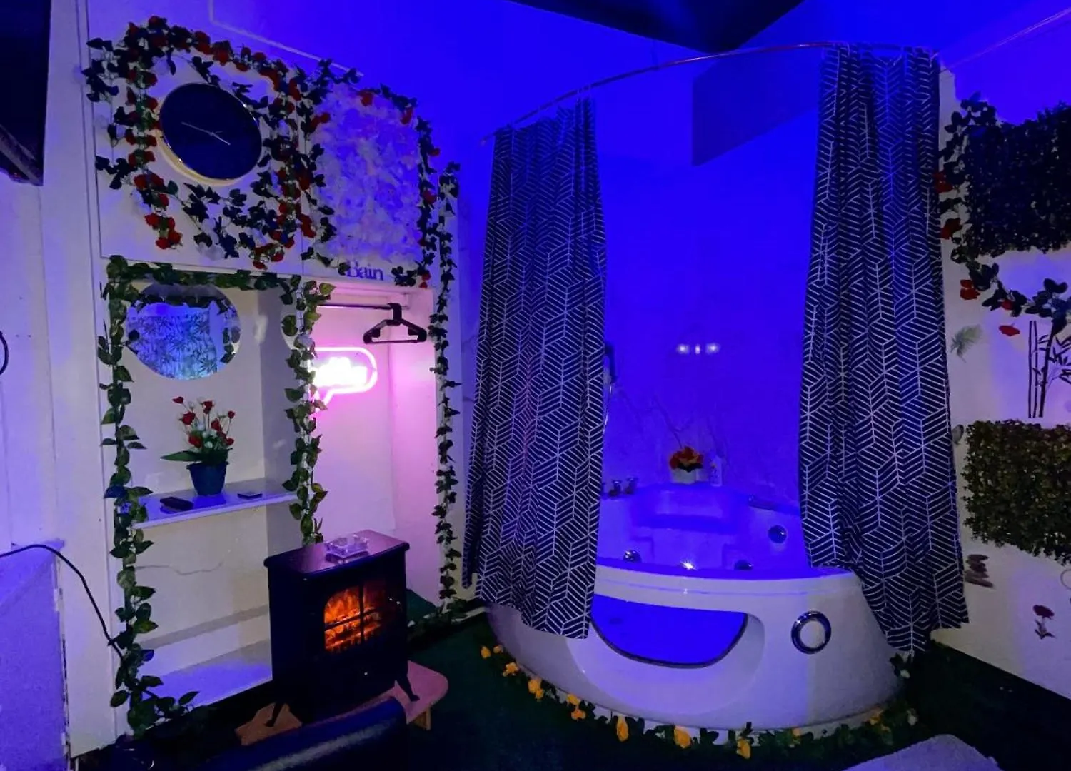 Love Room 파리